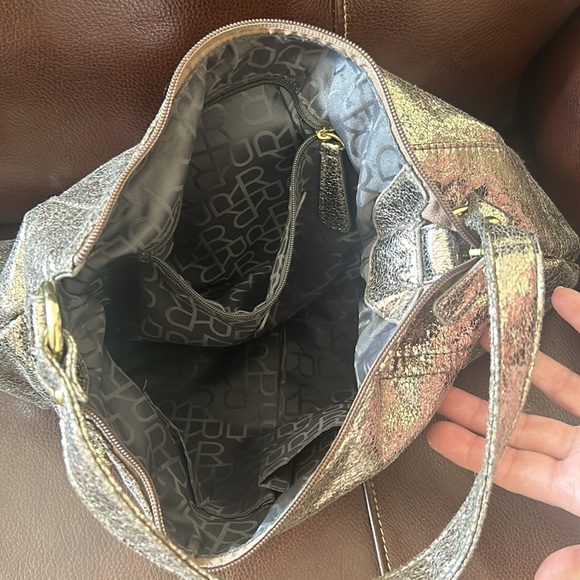 Kenneth Cole Reaction Shoulder Bag - Picture 8 of 12